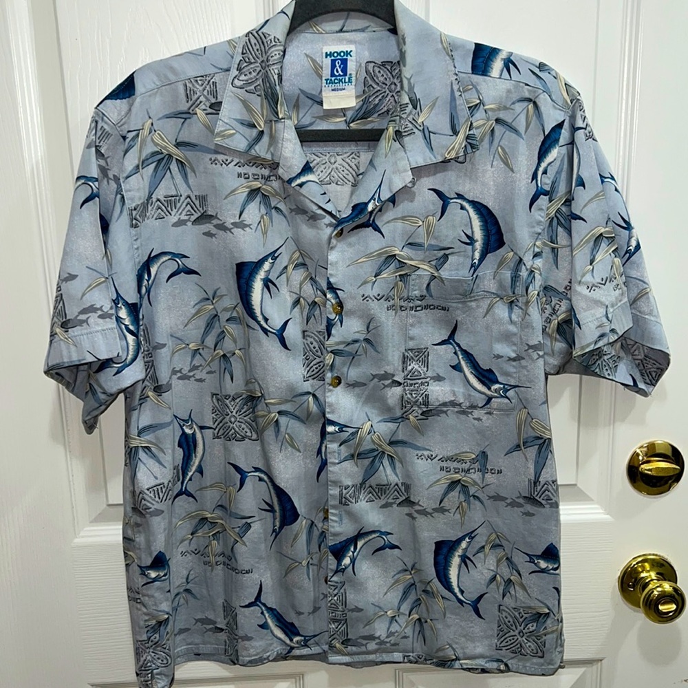 Hook & Tackle shirt, size medium